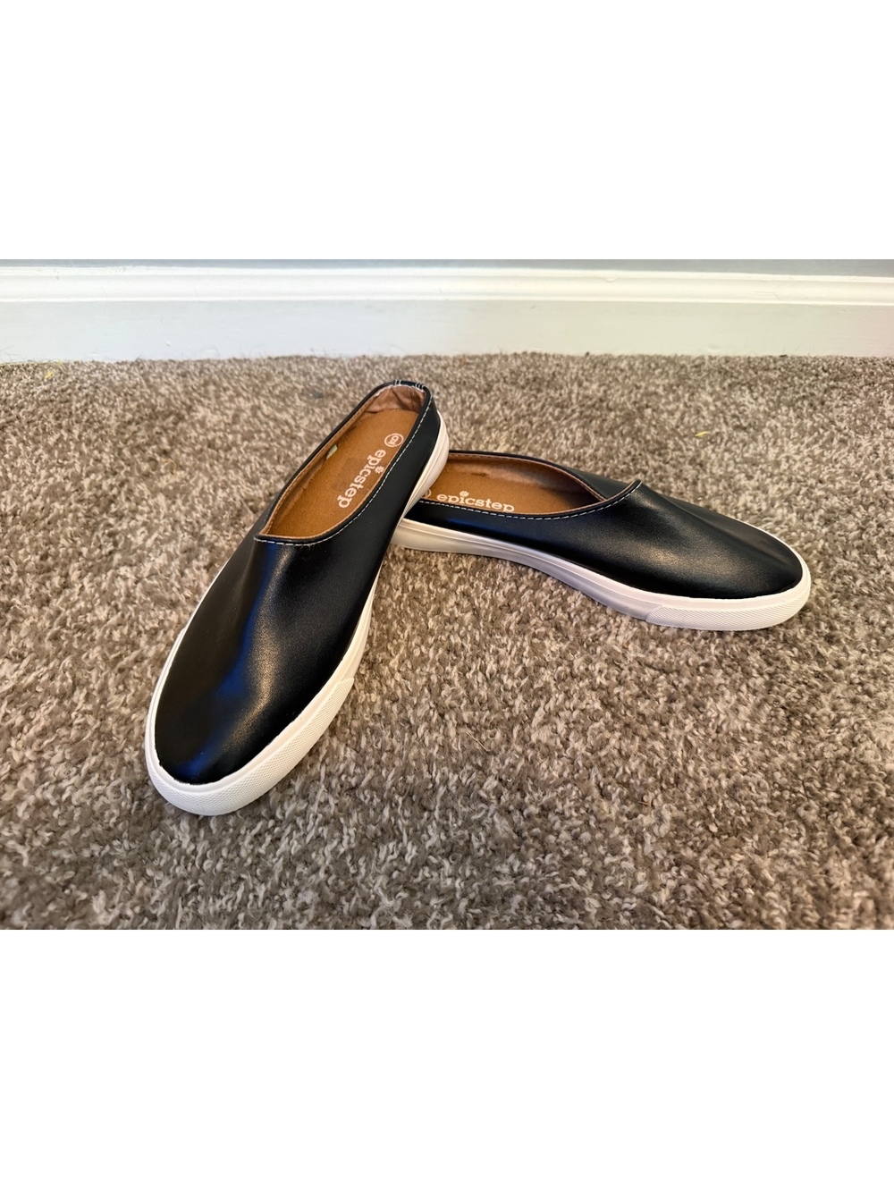 New Epicstep Slip on Backless Mules Women’s 9